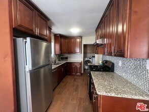 149 S Gramercy Pl in Los Angeles, CA - Building Photo - Building Photo