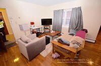 61 Selkirk Rd photo'