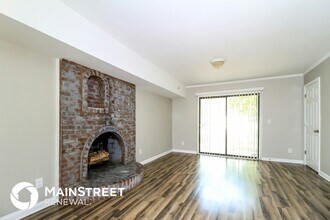 4708 Wakewood Dr in Greensboro, NC - Building Photo - Building Photo