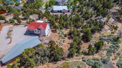 328 Hillcrest Cir in Central, UT - Building Photo - Building Photo