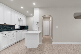 17 S Ocean Blvd in Lake Worth Beach, FL - Building Photo - Building Photo
