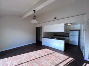 6616-6618 Summer Rain Way in Citrus Heights, CA - Building Photo - Building Photo