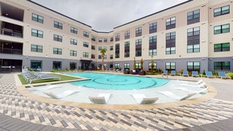 Bellrock Memorial in Houston, TX - Building Photo