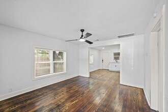 4208 Delhi St in Houston, TX - Building Photo - Building Photo