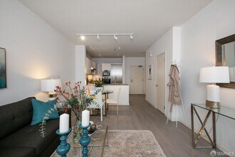 821 Folsom St in San Francisco, CA - Building Photo - Building Photo
