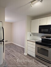 8720 Phinney Ave N in Seattle, WA - Building Photo - Building Photo