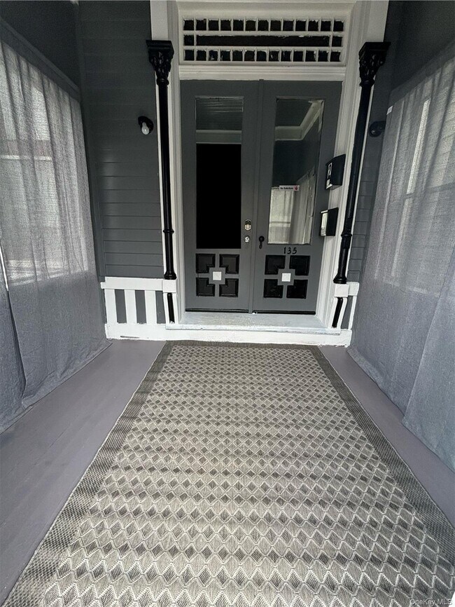 135 5th Ave in Troy, NY - Building Photo - Building Photo