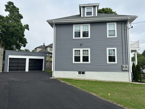 35 Trapelo Rd in Belmont, MA - Building Photo - Building Photo