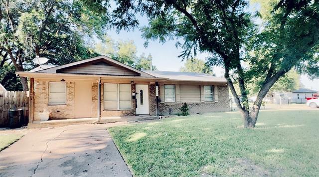 property at 1115 Casa Dr