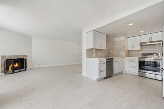 709 Copper Dr in Vista, CA - Building Photo - Building Photo