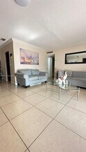 8007 W 6th Ave in Hialeah, FL - Building Photo - Building Photo