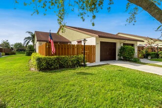 3830 Coco Loba Ln in Boynton Beach, FL - Building Photo - Building Photo