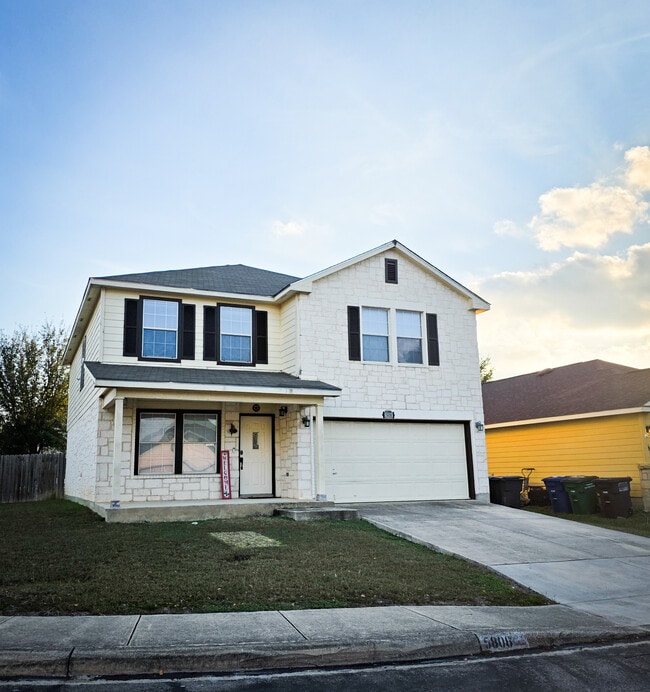 5806 Valparaiso Way in San Antonio, TX - Building Photo - Building Photo