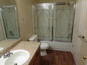 4445 S Wakeport Bay in West Valley City, UT - Building Photo - Building Photo