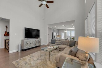 1050 Kenney Fort Crossing in Round Rock, TX - Building Photo - Building Photo