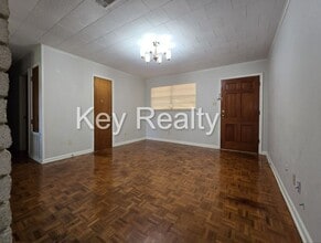 6108 Coco Dr in Alexandria, LA - Foto de edificio - Building Photo