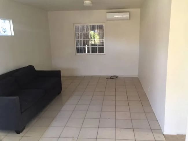 15432 Saticoy St in Los Angeles, CA - Building Photo - Building Photo