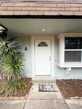 208 Jody Ct in Largo, FL - Building Photo - Building Photo