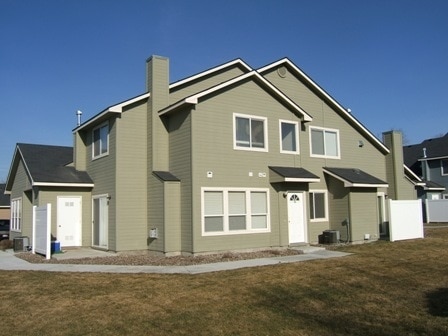 Chestnut Valley Townhomes in Nampa, ID - Foto de edificio - Building Photo