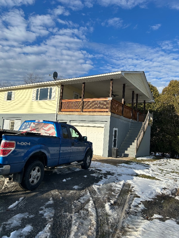 131 Hufnagel Dr in Clinton, PA - Building Photo - Building Photo