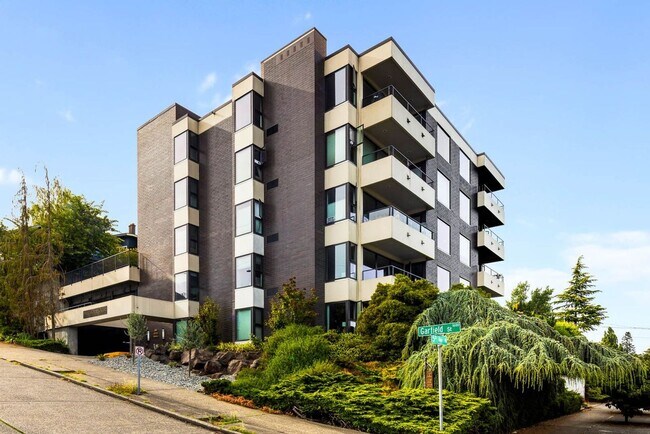 property at 1605 5th Ave N