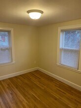 30 Linden Ave, Unit 1 in Somerville, MA - Building Photo - Building Photo