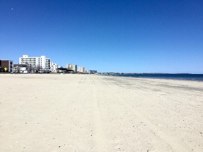 360 Revere Beach Blvd in Revere, MA - Building Photo - Building Photo