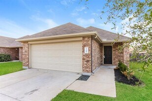 1700 Dove Cir in Ennis, TX - Building Photo