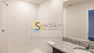 227 Rogers St in Lehigh Acres, FL - Building Photo - Building Photo