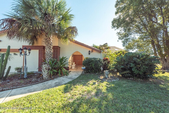 1326 Cherry Hills Rd NE in Palm Bay, FL - Building Photo - Building Photo