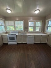 5326 Charlotte St in Kansas City, MO - Building Photo - Building Photo