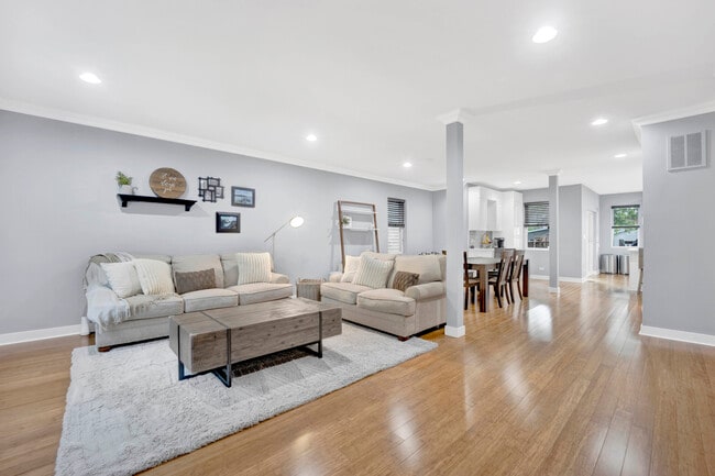 1626 N Spaulding Ave in Chicago, IL - Building Photo - Building Photo