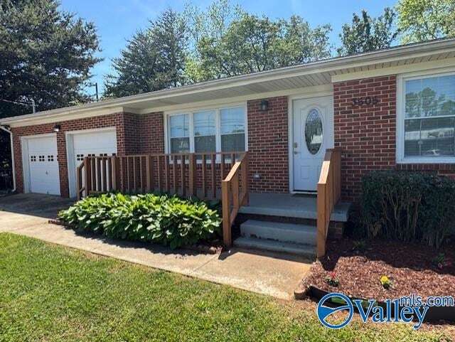 3505 Mastin Lk Rd NW in Huntsville, AL - Foto de edificio - Building Photo