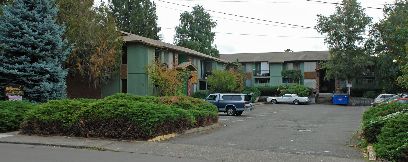 1950 Laurel Ave NE in Salem, OR - Foto de edificio