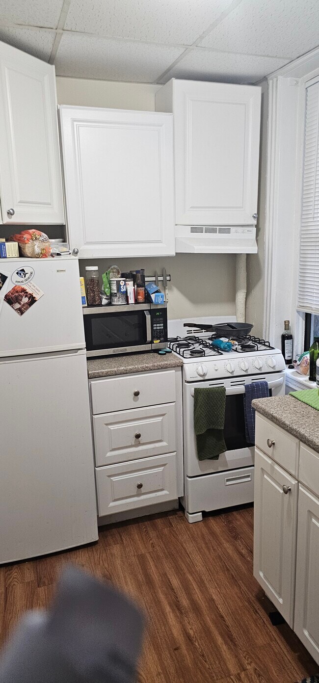 378 Riverway, Unit 10