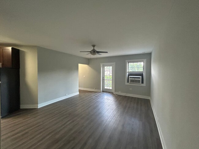 730 Judson Ave, Unit 05 in Highland Park, IL - Foto de edificio - Building Photo