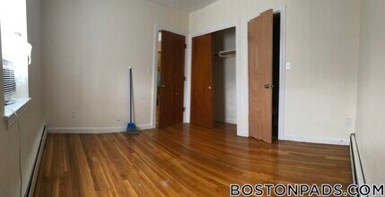 180 N Beacon St in Watertown, MA - Building Photo - Building Photo