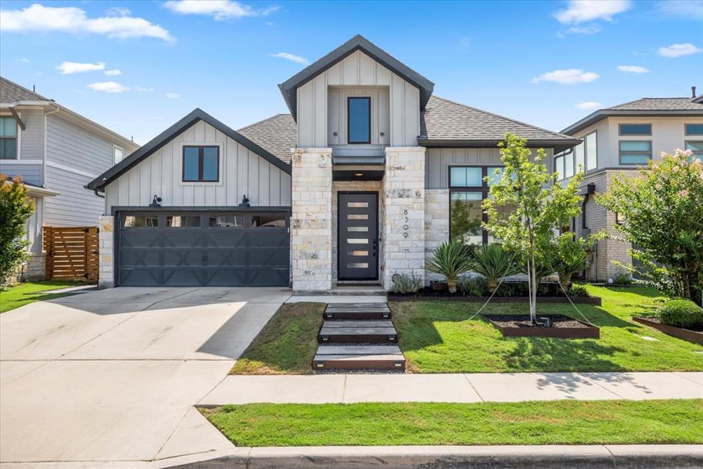 8309 Spire View in Austin, TX - Building Photo