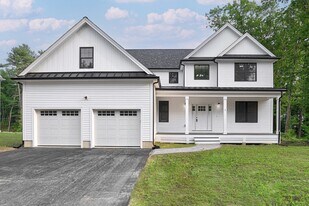 3 Holmes Dr in Holden, MA - Building Photo