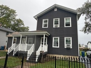 728 Kane St in Aurora, IL - Building Photo - Building Photo