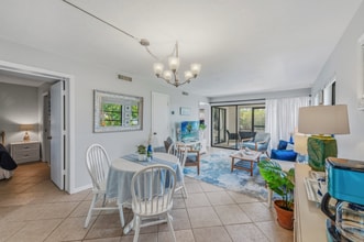 1334 Chesapeake Ave in Naples, FL - Building Photo - Building Photo