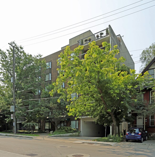 165 Bold St