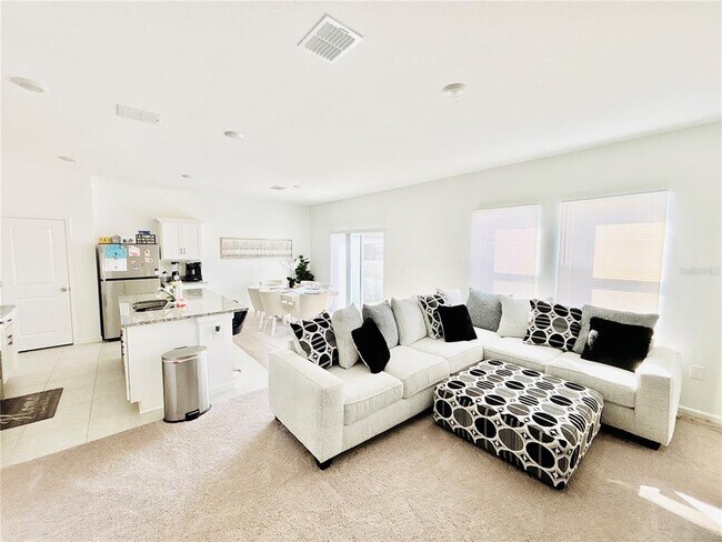 2532 Peony Pl in Haines City, FL - Building Photo - Building Photo