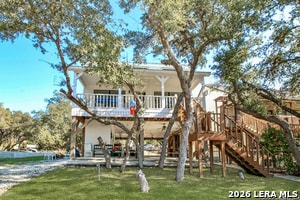 property at 912 NW Pebble Beach Dr