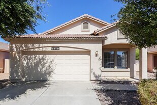 16862 W Post Dr in Surprise, AZ - Building Photo