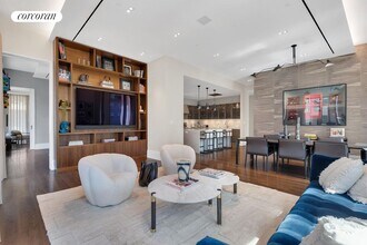 601 Washington St in New York, NY - Building Photo - Building Photo