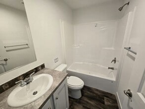 21 Wood Dr in Mankato, MN - Building Photo - Building Photo