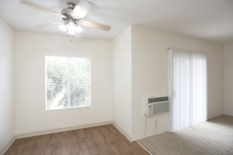 River Trail Apartments in Santee, CA - Building Photo - Interior Photo