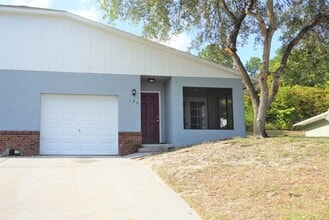129 Sunnyside Dr in Clermont, FL - Building Photo - Building Photo