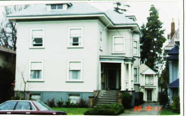 2149 Santa Clara Ave in Alameda, CA - Building Photo - Building Photo